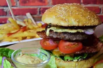 Busy Fast Food Business in Riccarton For Sale!