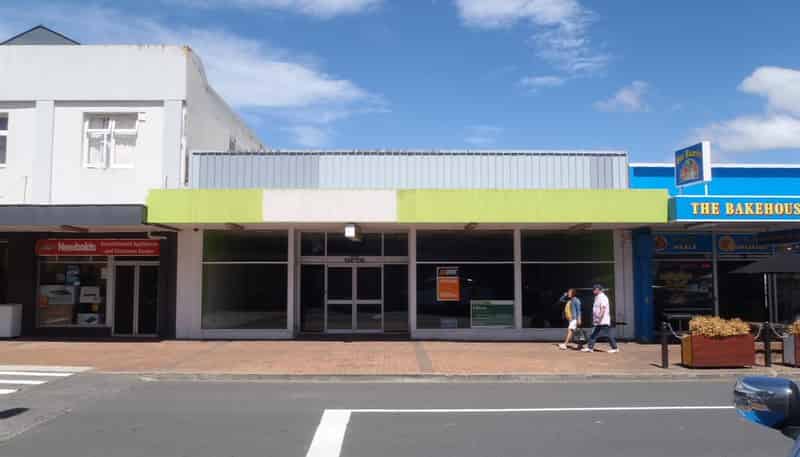 134-136 Main Street, Upper Hutt