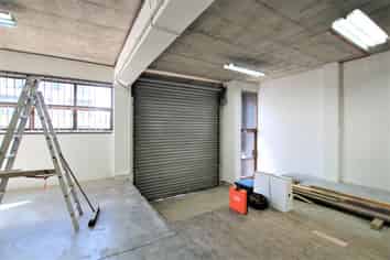 WAREHOUSE OR SHOWROOM IN PONSONBY