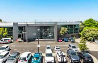 PREMIUM ON PACIFIC RISE