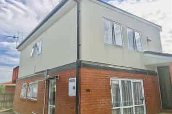 56b Wallace Road, Mangere Bridge