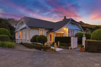 998 Peak Road, Waimauku