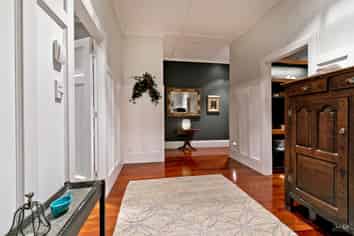 998 Peak Road, Waimauku