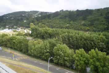 Central Hutt City - Level 2 Offices.  75% of NBS