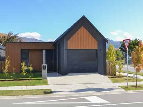 15 Dewar Street, Lake Hayes Estate