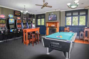 SERIOUSLY FOR SALE: VENDOR WANTS ACTION!