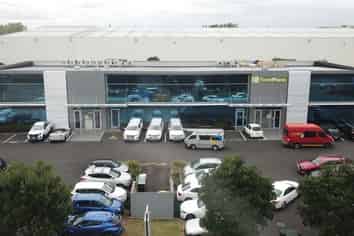 Modern designer offices, Airport location