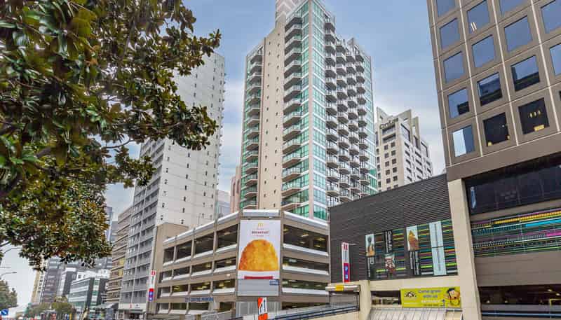 22J/76 Albert Street, Auckland Central