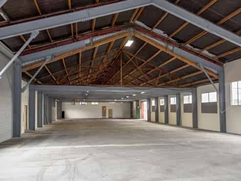 Workshop-Warehouse for Lease