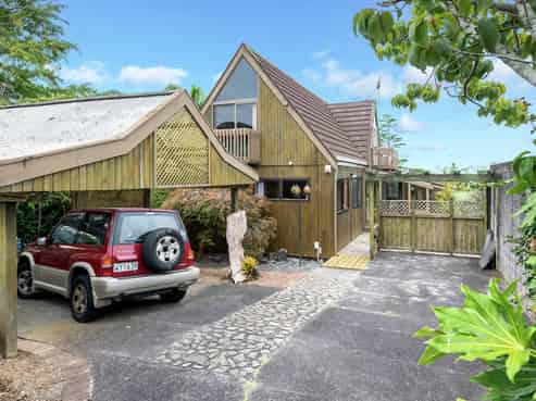 12 Greenhill Crescent, Pakuranga