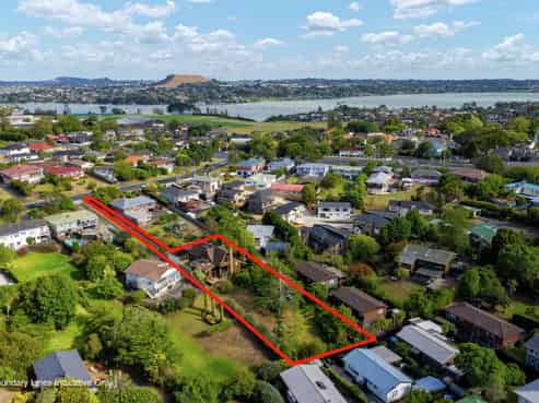 12 Greenhill Crescent, Pakuranga