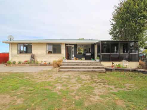 27 Queen Street, Pareora