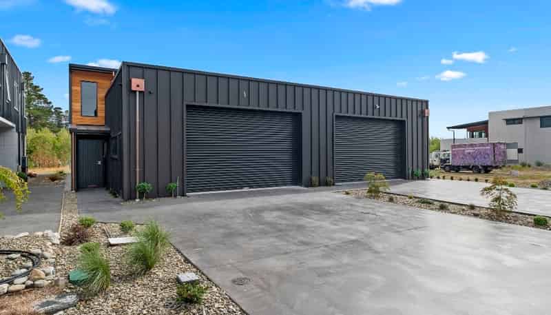 6 Silverstone Drive, Cromwell