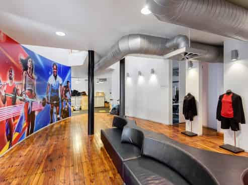 STANDALONE CHARACTER OFFICE