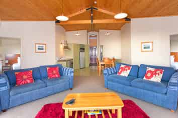 17/685 Karioitahi Road, Waiuku