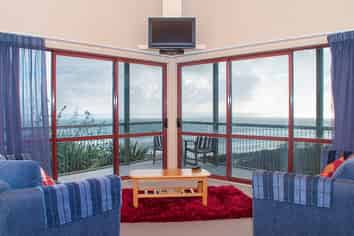 17/685 Karioitahi Road, Waiuku