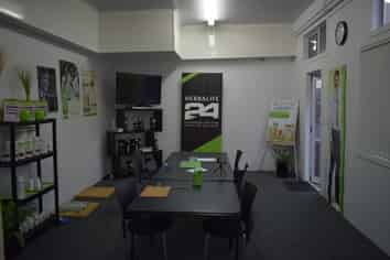 Affordable Retail Offices in Royal Oak