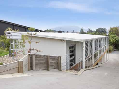 16 Noble Street, Nukuhau