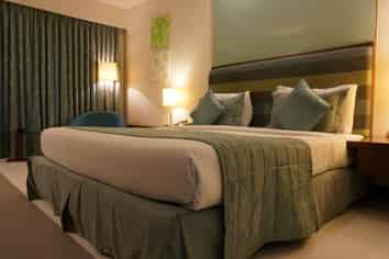 Rare Opportunity - Lakeview Motel in Tourism Mecca