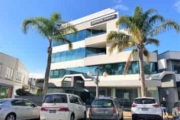 HURSTMERE RD GROUND FLOOR RETAIL