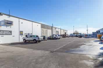 Middleton Warehouse/Office + Yard