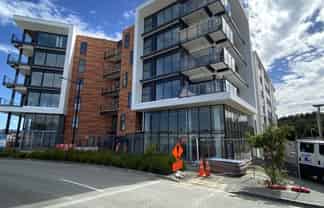 High quality Albany retail space