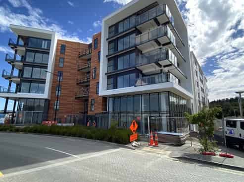 High quality Albany retail space