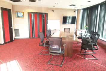 Excellent Office Space