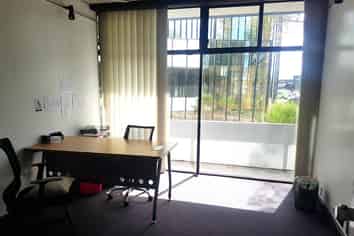 Excellent Office Space