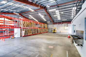 Warehouse/Workshop in Havelock North