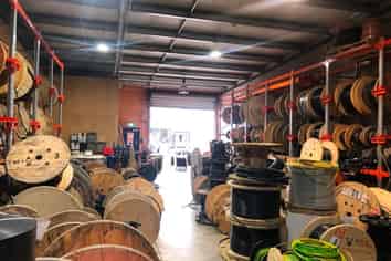 Inner city warehouse / showroom