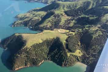 417 Wainui Main Road, Wainui