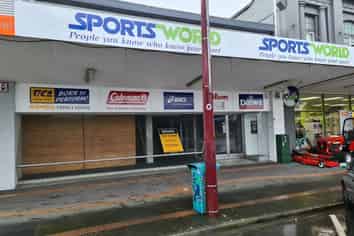 Retail or office opportunity 