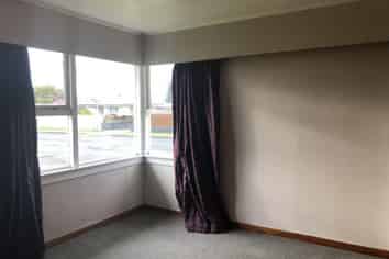 2 Arun Crescent, Glengarry