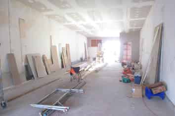 GLEN INNES FOOD OUTLET