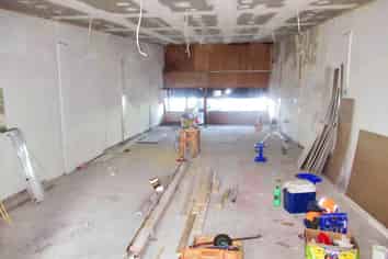 GLEN INNES FOOD OUTLET