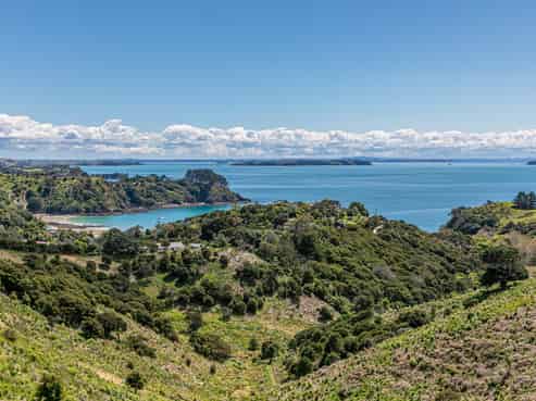 306 Sea View Road - 25 Sites in Wawata Estate, Onetangi