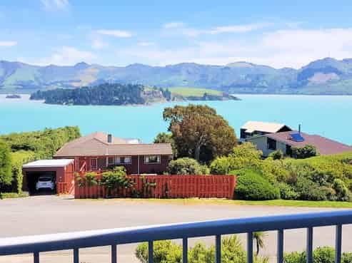 17 James Drive, Diamond Harbour