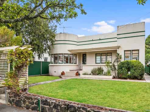 16 Akiraho Street, Mount Eden