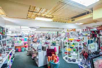 RETAIL SHOP FOR SALE ROYAL OAK MALL