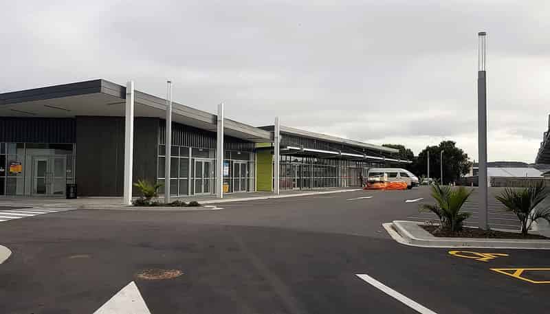 B3 Takanini Gateway, Takanini