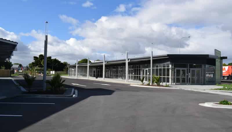 A7 Takanini Gateway, Takanini