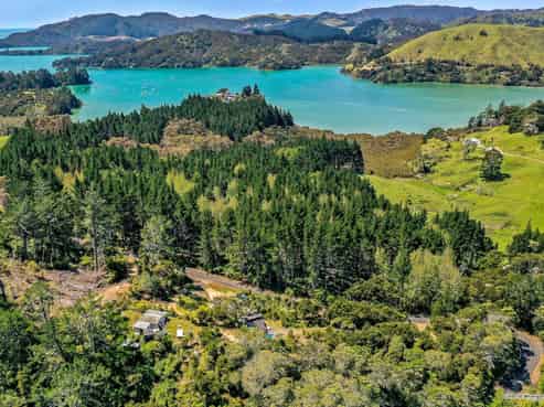 33 Ota Point Road, Whangaroa