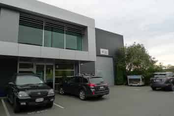 Price Reduced! 489m2* Warehouse/Office