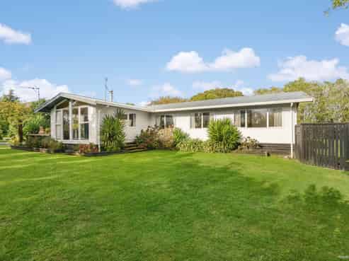 12 Goodwin Road, Aka Aka