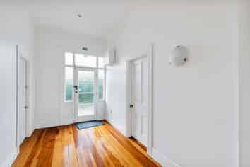 High Profile Kilbirnie Villa