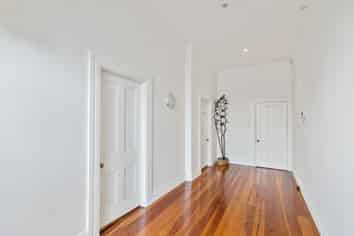 High Profile Kilbirnie Villa