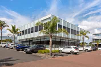 Ground Floor Office / Showroom - A Must See