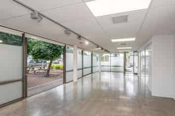Ground Floor Office / Showroom - A Must See