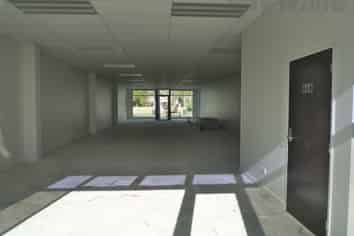 168m2* of Retail in Linwood